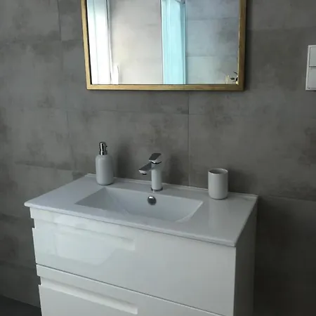 Mazurska Zagroda - Zabi Rechot - Dom - Stodola - Jacuzi-sauna Chalet Worliny