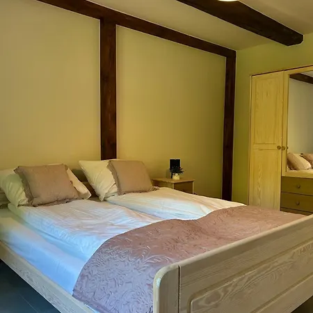 Mazurska Zagroda - Zabi Rechot - Dom - Stodola - Jacuzi Chalet Worliny