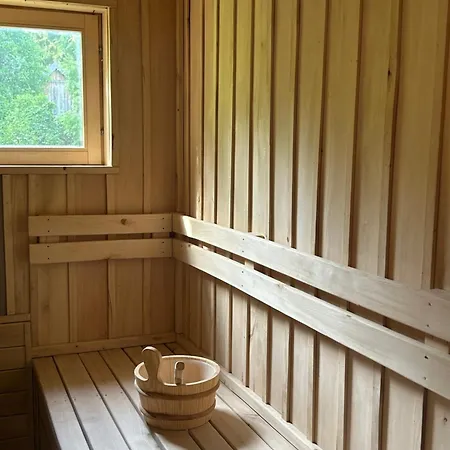 Chalet Mazurska Zagroda - Zabi Rechot - Dom - Stodola - Jacuzi-sauna *