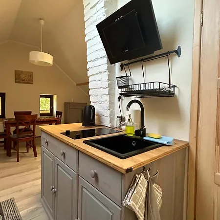 Mazurska Zagroda - Zabi Rechot - Dom - Stodola - Jacuzi-sauna *