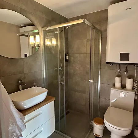 Mazurska Zagroda - Zabi Rechot - Dom - Stodola - Jacuzi Worliny