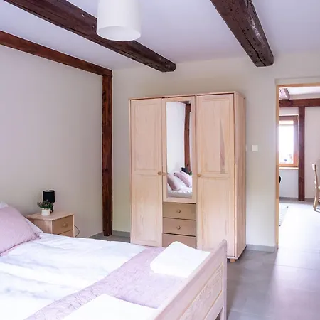 Mazurska Zagroda - Zabi Rechot - Dom - Stodola - Jacuzi-sauna * Worliny