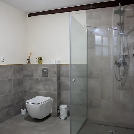 Chalé Mazurska Zagroda - Zabi Rechot - Dom - Stodola - Jacuzi-sauna