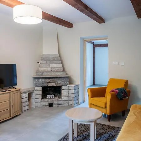 Mazurska Zagroda - Zabi Rechot - Dom - Stodola - Jacuzi-sauna Chalet Worliny