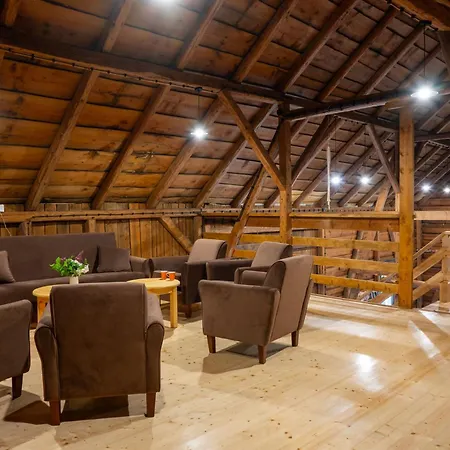 Mazurska Zagroda - Zabi Rechot - Dom - Stodola - Jacuzi-sauna Chalé