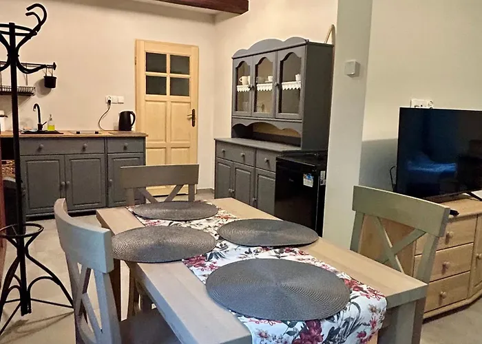 Mazurska Zagroda - Zabi Rechot - Dom - Stodola - Jacuzi-sauna Horská chata *